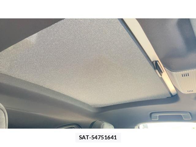 VolksWagen GOLF 2025-07 8884603-18