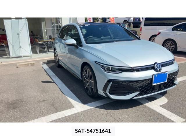 VolksWagen GOLF 2025-07 8884603-1