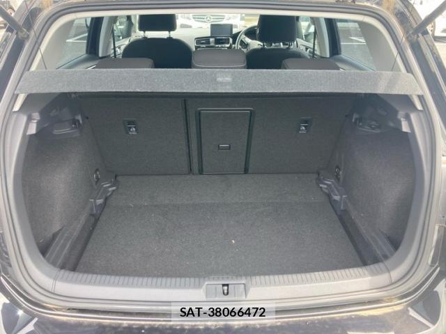 VolksWagen GOLF 2013-11 8884606-12