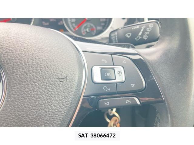 VolksWagen GOLF 2013-11 8884606-22