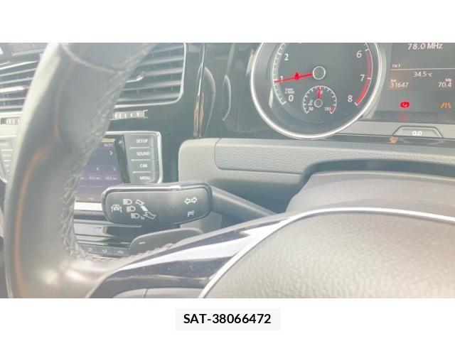 VolksWagen GOLF 2013-11 8884606-23