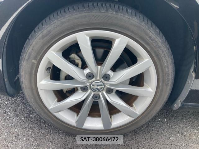 VolksWagen GOLF 2013-11 8884606-3