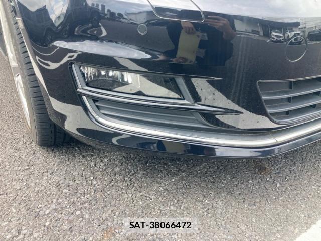 VolksWagen GOLF 2013-11 8884606-7