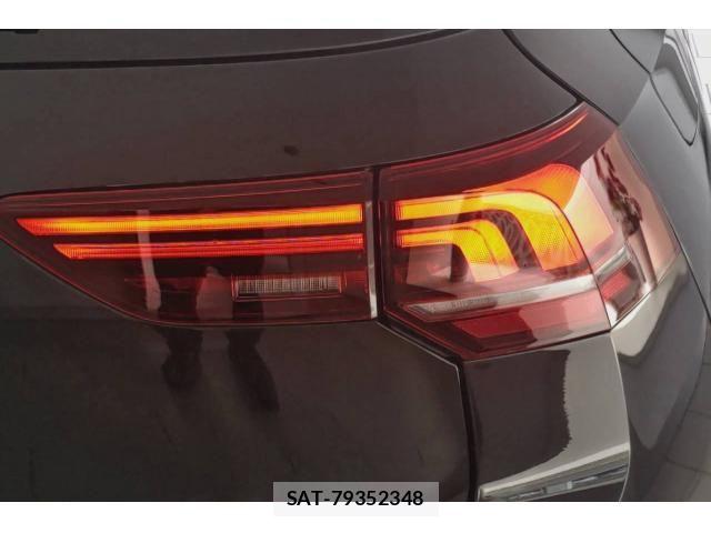 VolksWagen GOLF 2026-05 8884602-13