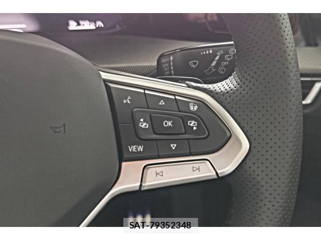 VolksWagen GOLF 2026-05 8884602-22