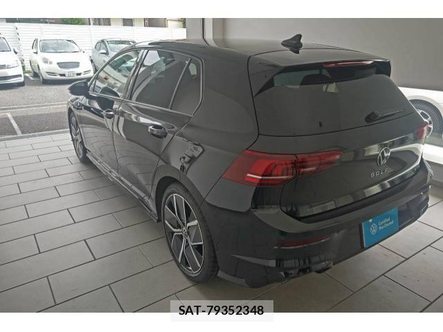 VolksWagen GOLF 2026-05 8884602-4