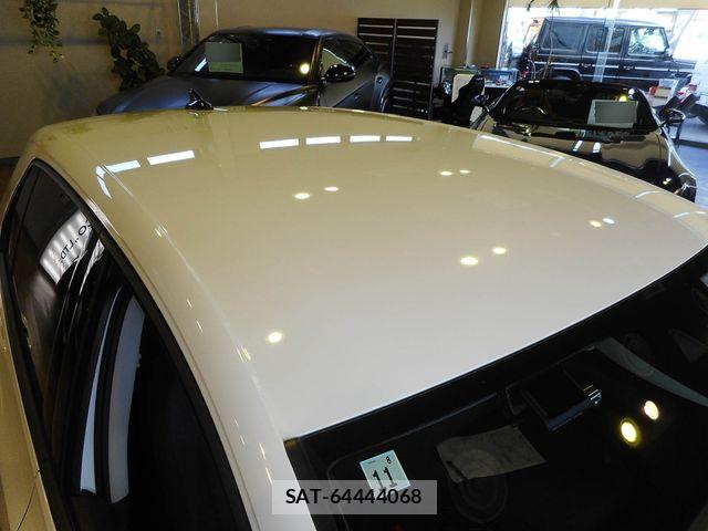 VolksWagen GOLF 2021-11 8884604-11