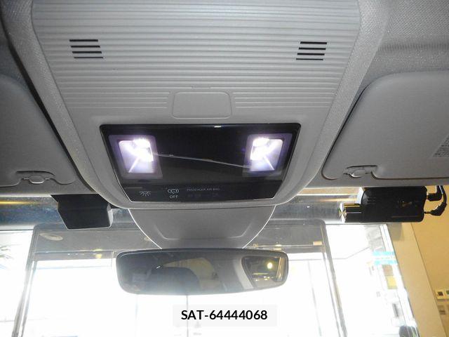 VolksWagen GOLF 2021-11 8884604-19