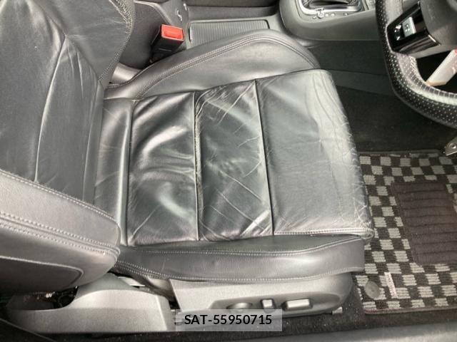 VolksWagen GOLF 2010-12 7563081-12