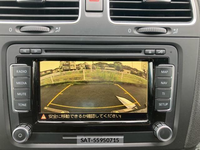 VolksWagen GOLF 2010-12 7563081-23