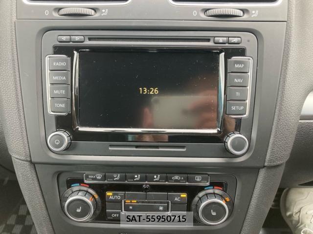 VolksWagen GOLF 2010-12 7563081-24