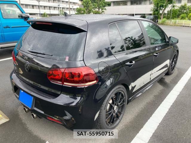 VolksWagen GOLF 2010-12 7563081-3