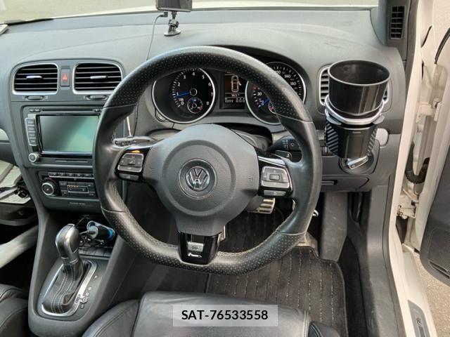 VolksWagen GOLF 2011-06 8039162-11