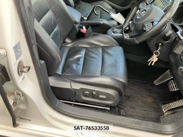 VolksWagen GOLF 2011-06 8039162-12