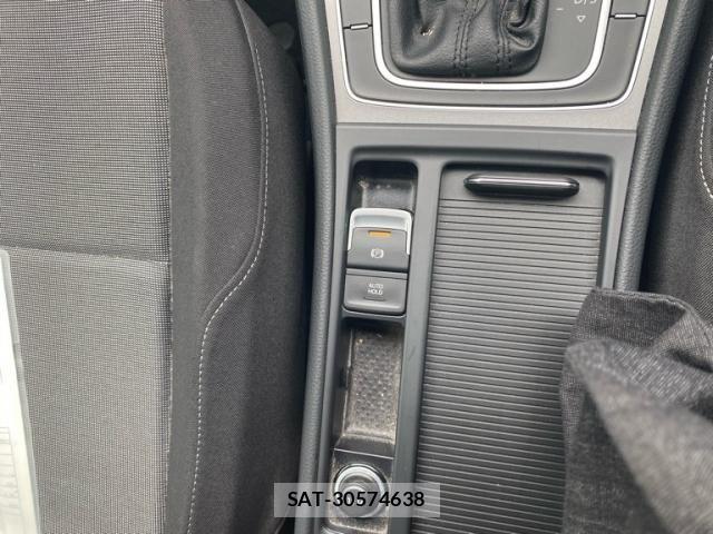 VolksWagen GOLF 2013-07 6615684-14
