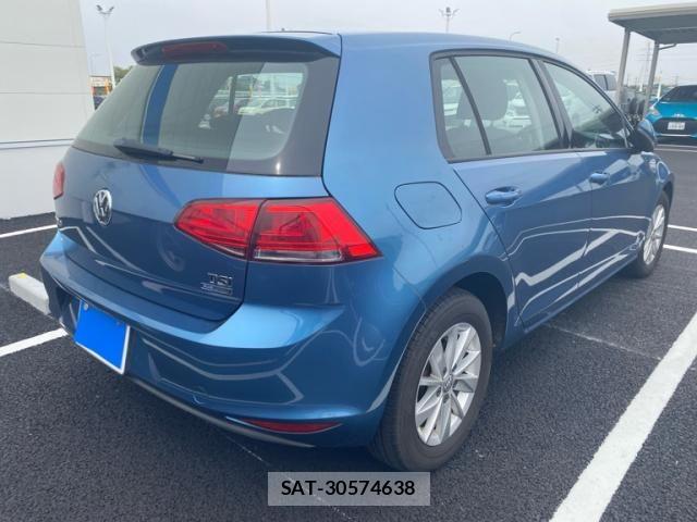 VolksWagen GOLF 2013-07 6615684-3