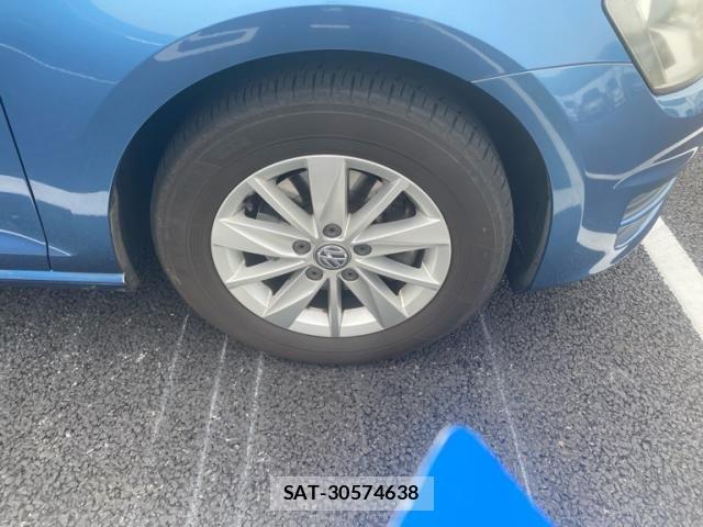 VolksWagen GOLF 2013-07 6615684-5