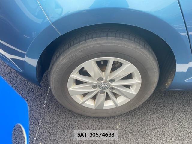 VolksWagen GOLF 2013-07 6615684-7