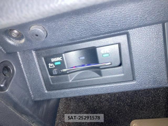 VolksWagen GOLF 2016-06 6915342-18