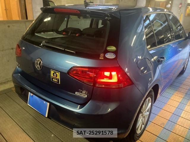 VolksWagen GOLF 2016-06 6915342-3