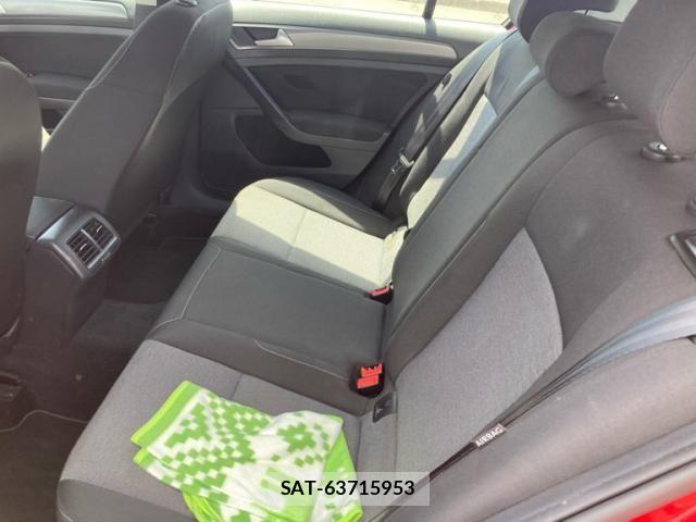VolksWagen GOLF 2013-07 7227085-11