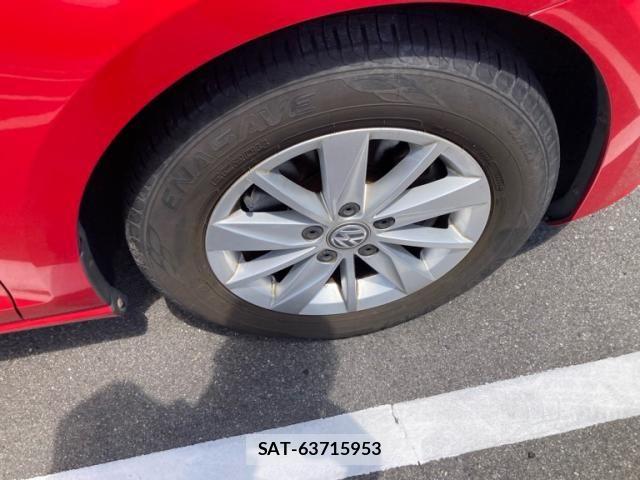 VolksWagen GOLF 2013-07 7227085-16