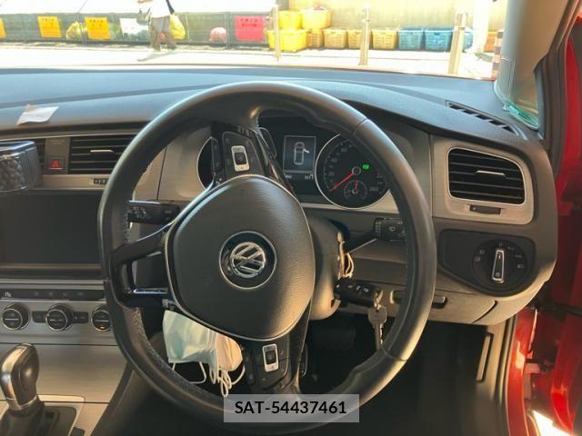 VolksWagen GOLF 2015-07 7227091-16
