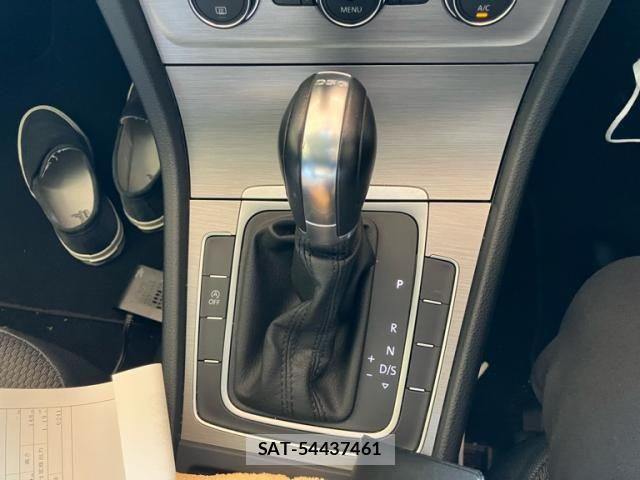 VolksWagen GOLF 2015-07 7227091-22