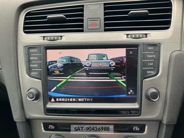 VolksWagen GOLF 2015-06 7227090-23
