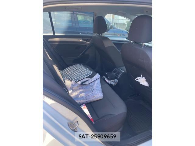 VolksWagen GOLF 2015-09 7227092-12