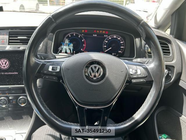 VolksWagen GOLF 2018-11 7227094-13