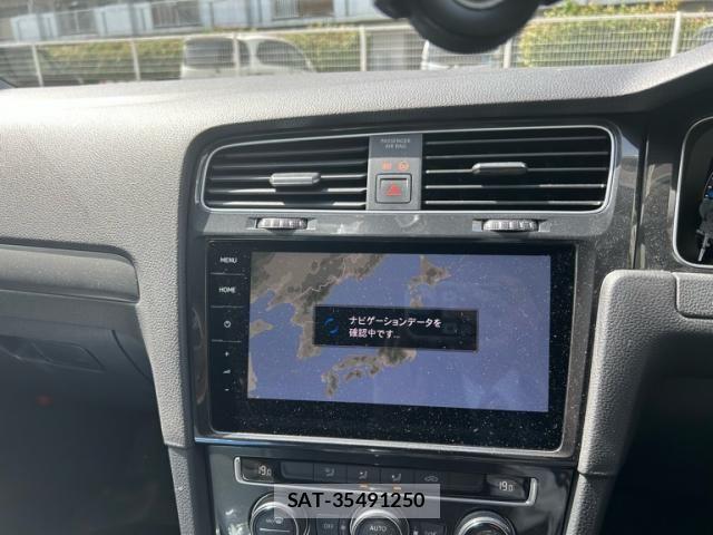 VolksWagen GOLF 2018-11 7227094-18