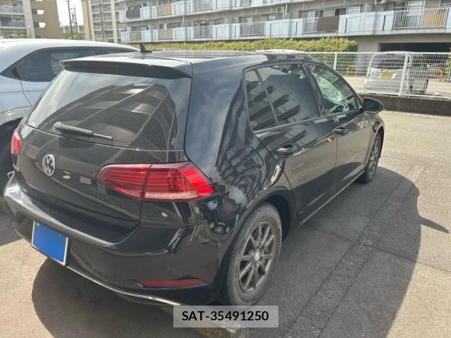 VolksWagen GOLF 2018-11 7227094-2