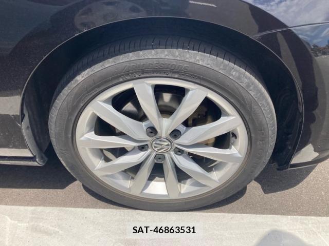 VolksWagen GOLF 2019-06 7227095-2