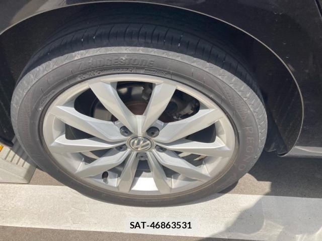 VolksWagen GOLF 2019-06 7227095-3