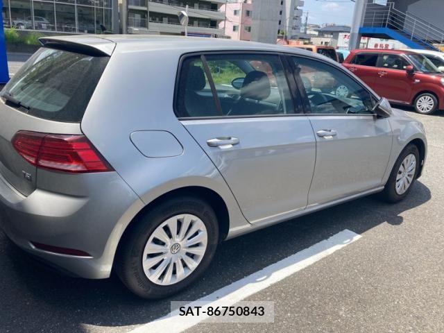 VolksWagen GOLF 2017-12 7252835-3