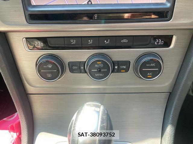 VolksWagen GOLF 2016-11 7331173-13