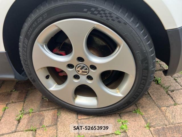 VolksWagen GOLF 2009-05 7331174-5
