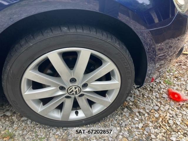 VolksWagen GOLF 2012-12 7331176-12