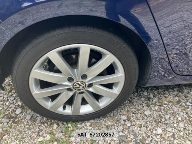 VolksWagen GOLF 2012-12 7331176-13