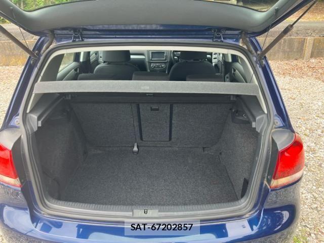 VolksWagen GOLF 2012-12 7331176-4