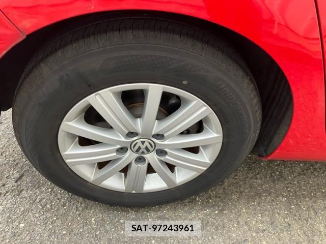 VolksWagen GOLF 2012-12 7360465-4