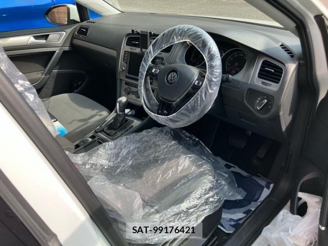 VolksWagen GOLF 2014-06 7394844-13