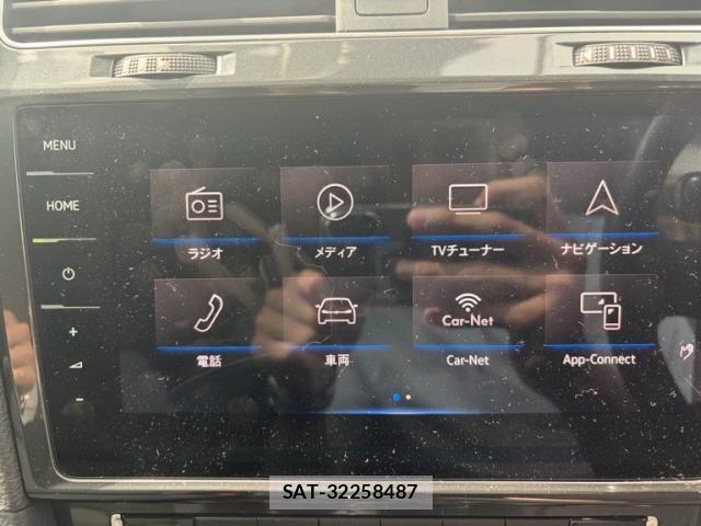 VolksWagen GOLF 2020-06 7394843-14