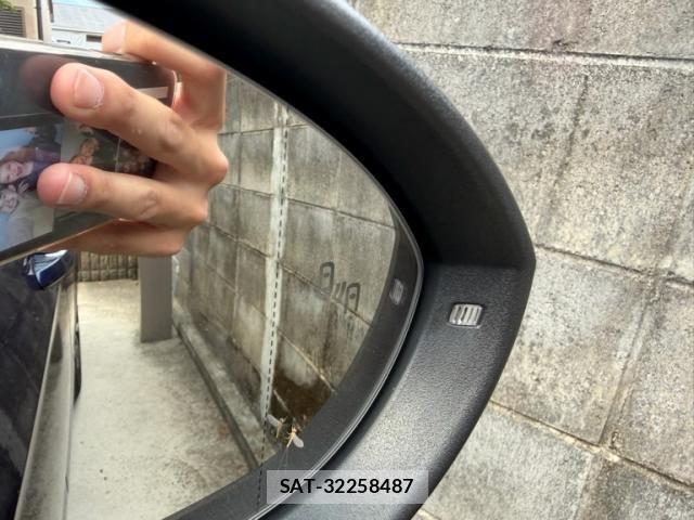 VolksWagen GOLF 2020-06 7394843-15