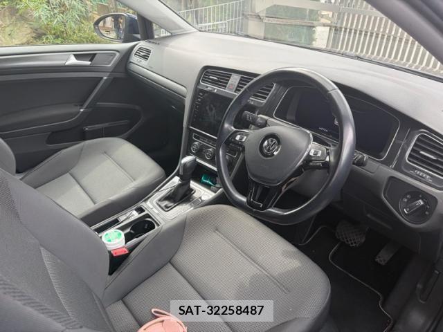 VolksWagen GOLF 2020-06 7394843-5