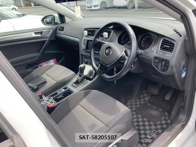 VolksWagen GOLF 2014-01 7394845-9