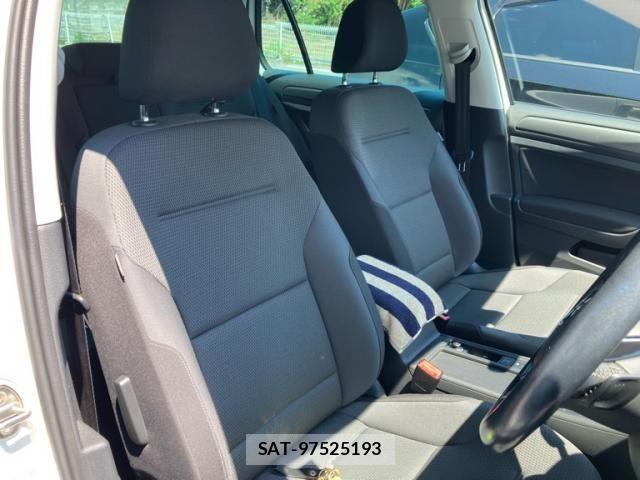 VolksWagen GOLF 2018-10 7458823-14