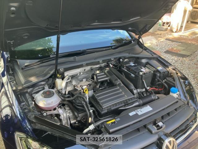 VolksWagen GOLF 2019-10 7458821-17
