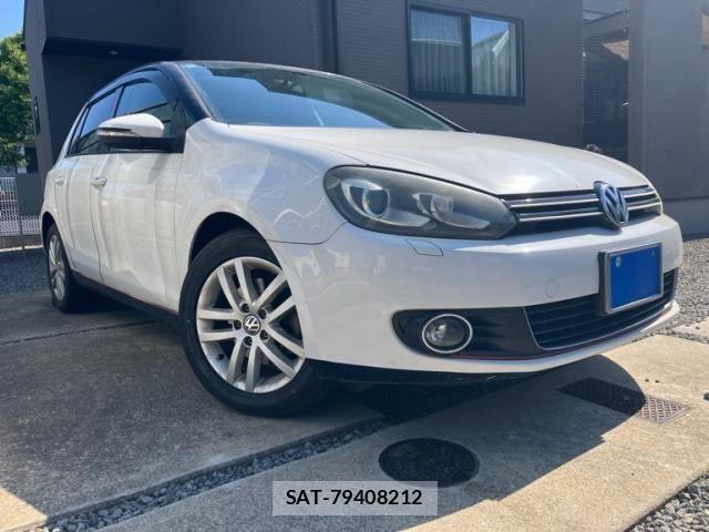 VolksWagen GOLF 2012-08 7563082-0